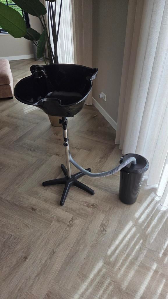 Mobiele kapperswasbak met watertank, Ophalen, Zo goed als nieuw, Overige typen