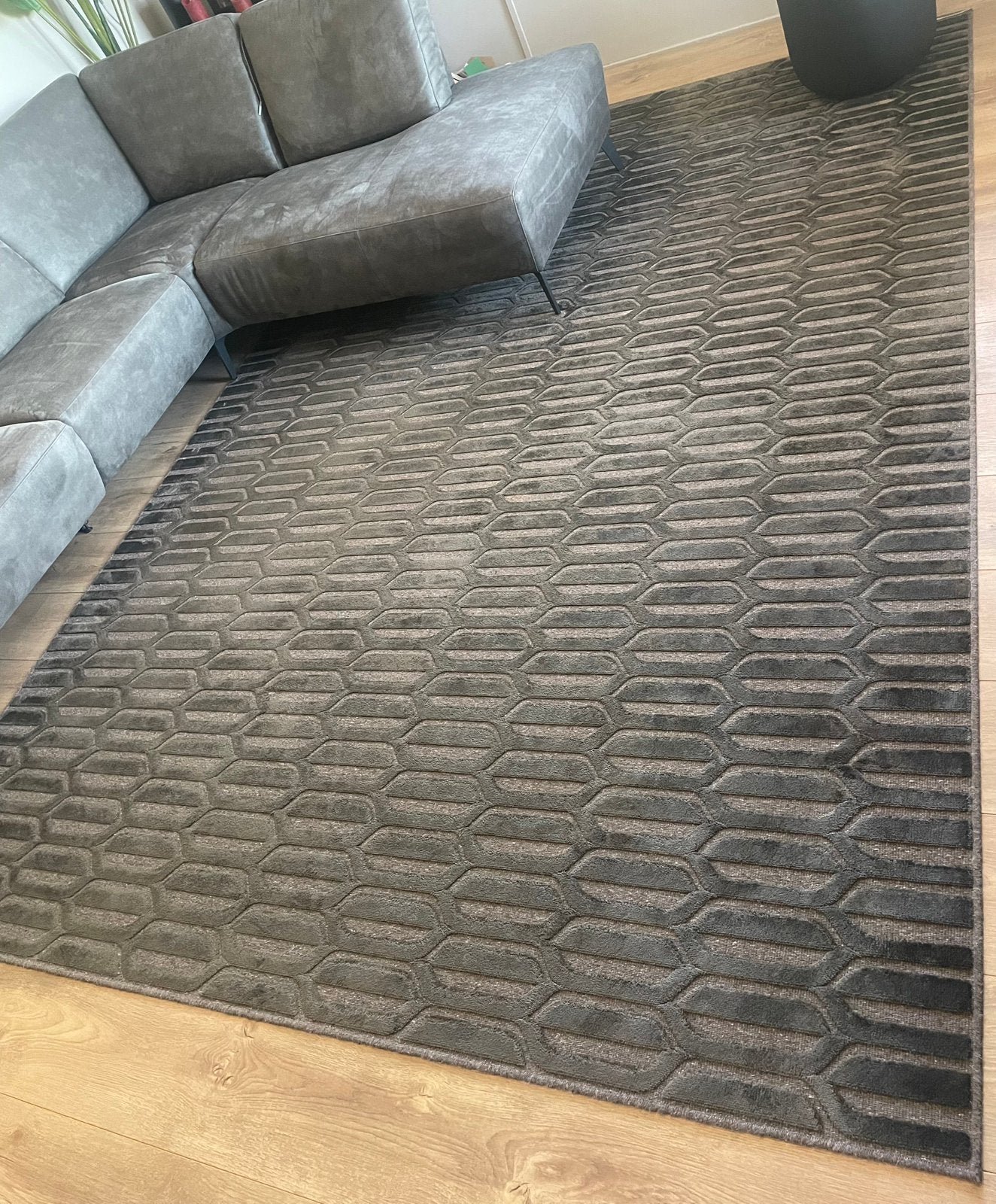XXL vloerkleed 340x240 antraciet Roobol nieuwprijs €779, Ophalen, 200 cm of meer, Zo goed als nieuw, 200 cm of meer