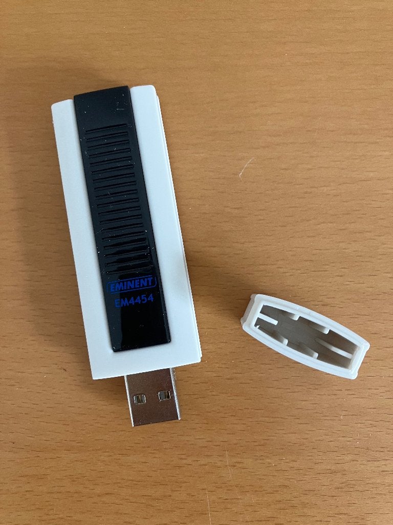 Eminent Wireless USB Adapter EM 4454 , Ophalen of Verzenden, Gebruikt, Eminent, 128 GB