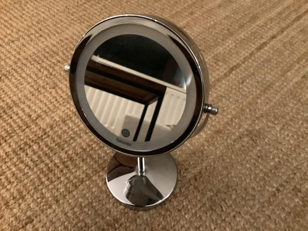 Staande toiletspiegel scheerspiegel LED verlicht Beurer BS55, Ophalen, Minder dan 50 cm, Zo goed als nieuw, Minder dan 100 cm