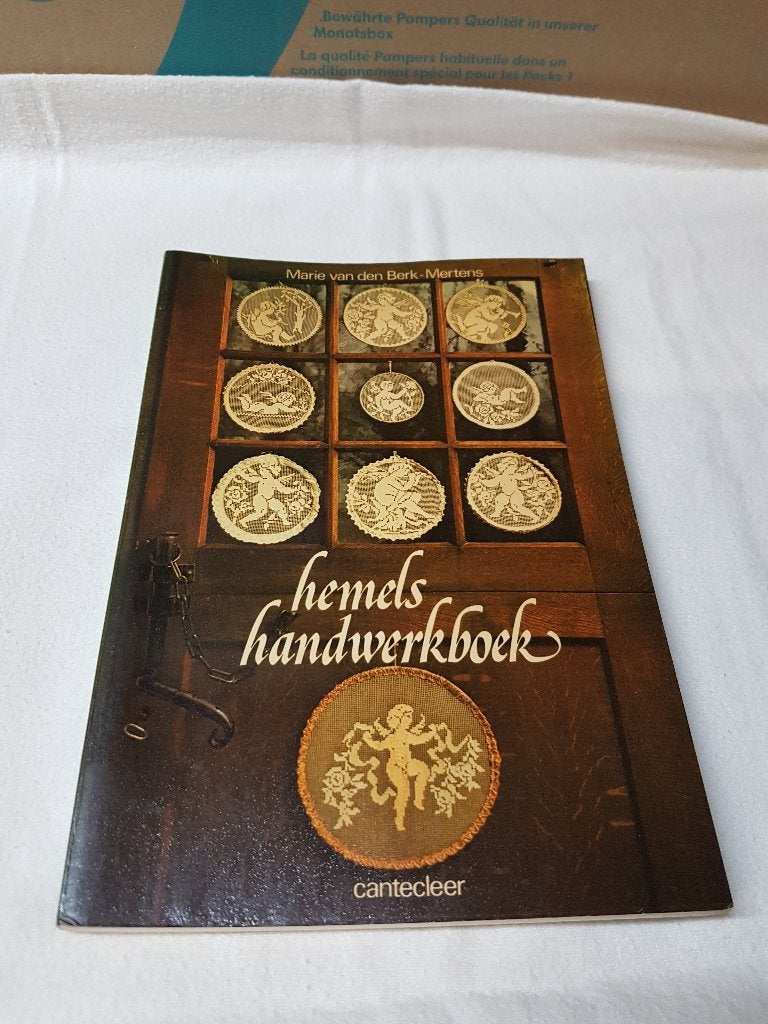 Hemels handwerkboek, Ophalen of Verzenden