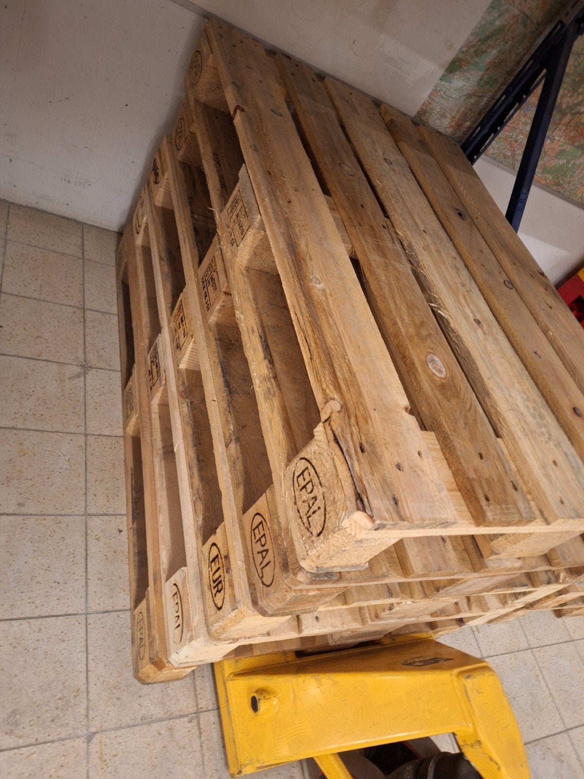 Europallets te koop - Diverse aantallen beschikbaar, Ophalen, Zo goed als nieuw, Pallet, Minder dan 200 cm