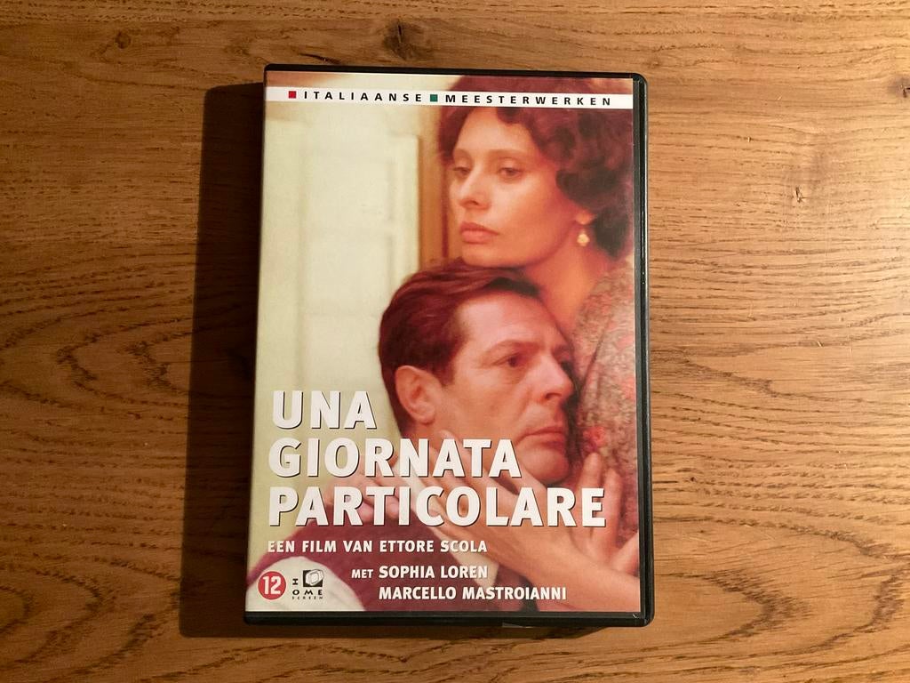 Una Giornata Particolare, Sophia Loren, Marcello Mastroianni, Cd's en Dvd's, Dvd's | Filmhuis, Ophalen of Verzenden, Zo goed als nieuw