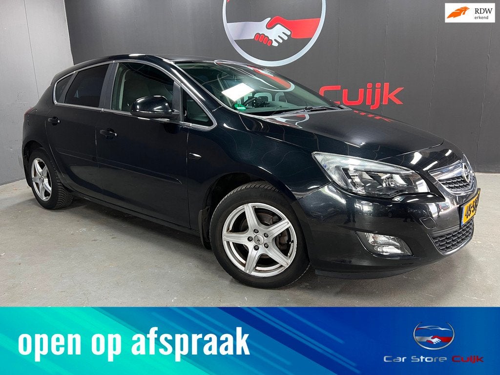 Opel Astra 1.4 Turbo GT | Trekhaak | Onderhouden | Nw APK, Voorwielaandrijving, Euro 5, Stof, Gebruikt