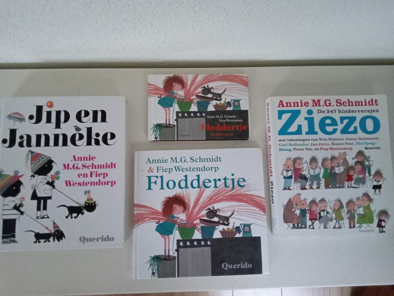 Annie M.G.Schmidt - 4 stuks, Gelezen, 5 of 6 jaar, Fictie algemeen, Jongen of Meisje
