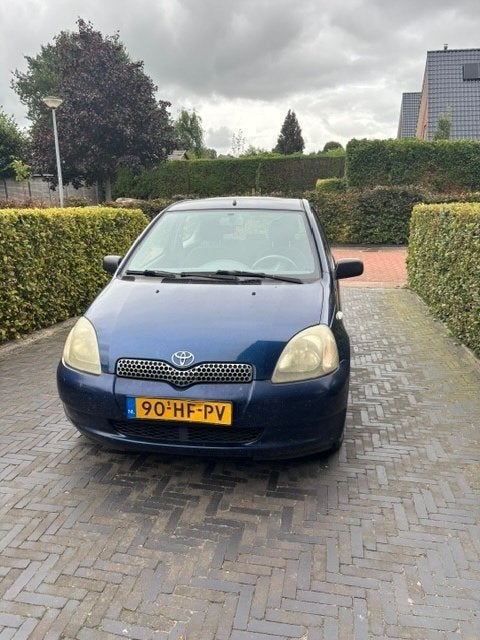 Toyota Yaris 1.3 16V 3DR Linea SOL 2001 Blauw, Auto's, Voorwielaandrijving, 1299 cc, 31 €/maand, 4 cilinders