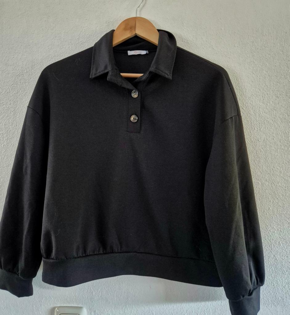 Leuke Kesari nette sweater knoopjes one size, Kesari, Ophalen of Verzenden, Zo goed als nieuw