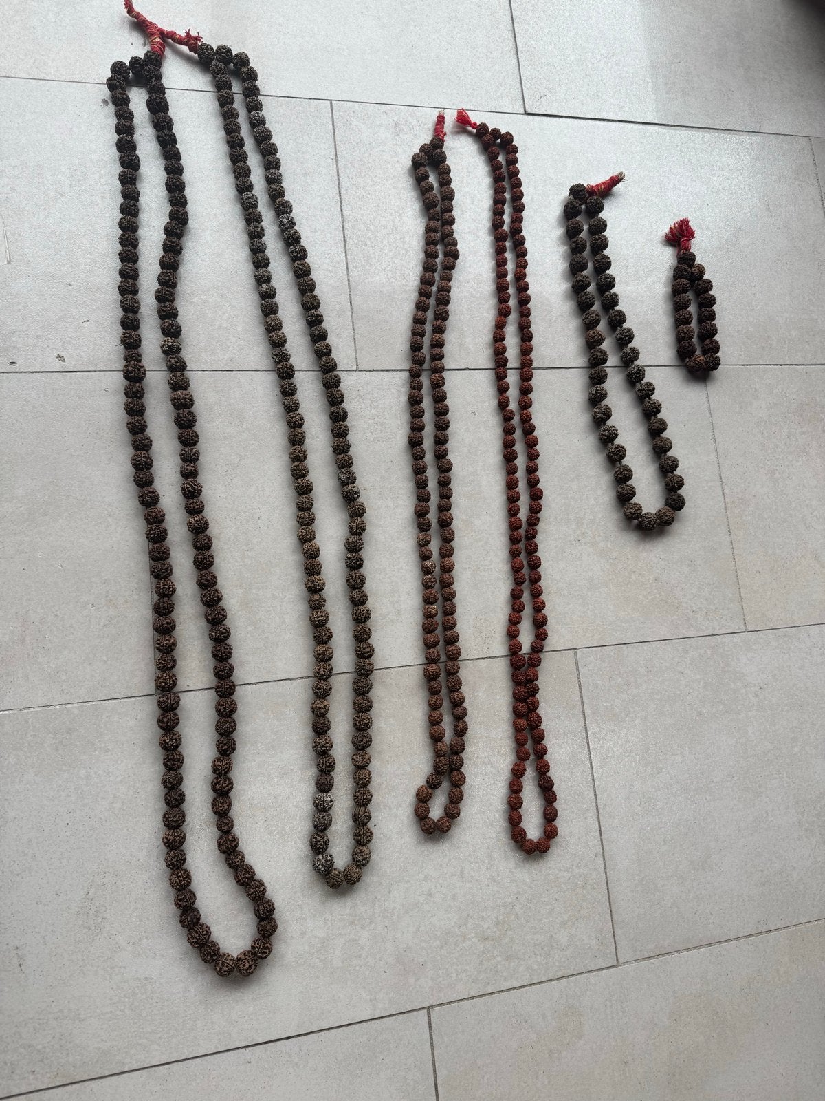 Rudraksha kralen - Speciaal uit India, Ophalen of Verzenden, Nieuw, Bruin, Overige materialen
