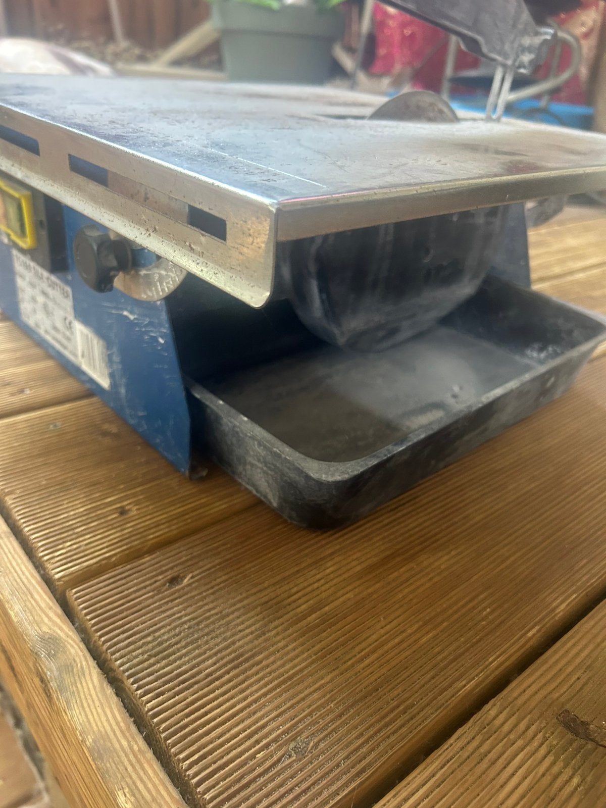 Tegel snijmachine, Ophalen, Gebruikt