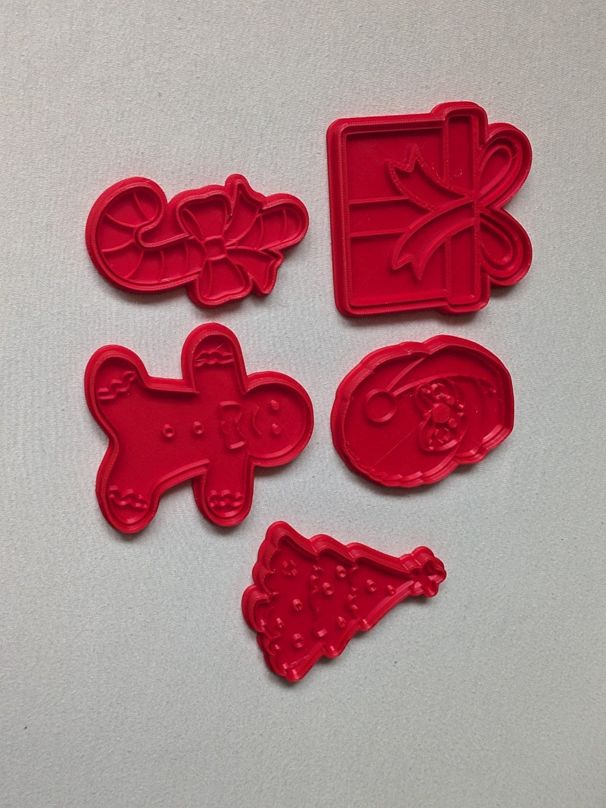 Rode Kerst Koek- en Klei Uitsteekvormpjes (ca. 9cm), Nieuw, Ophalen of Verzenden, Kunststof, Herbruikbaar
