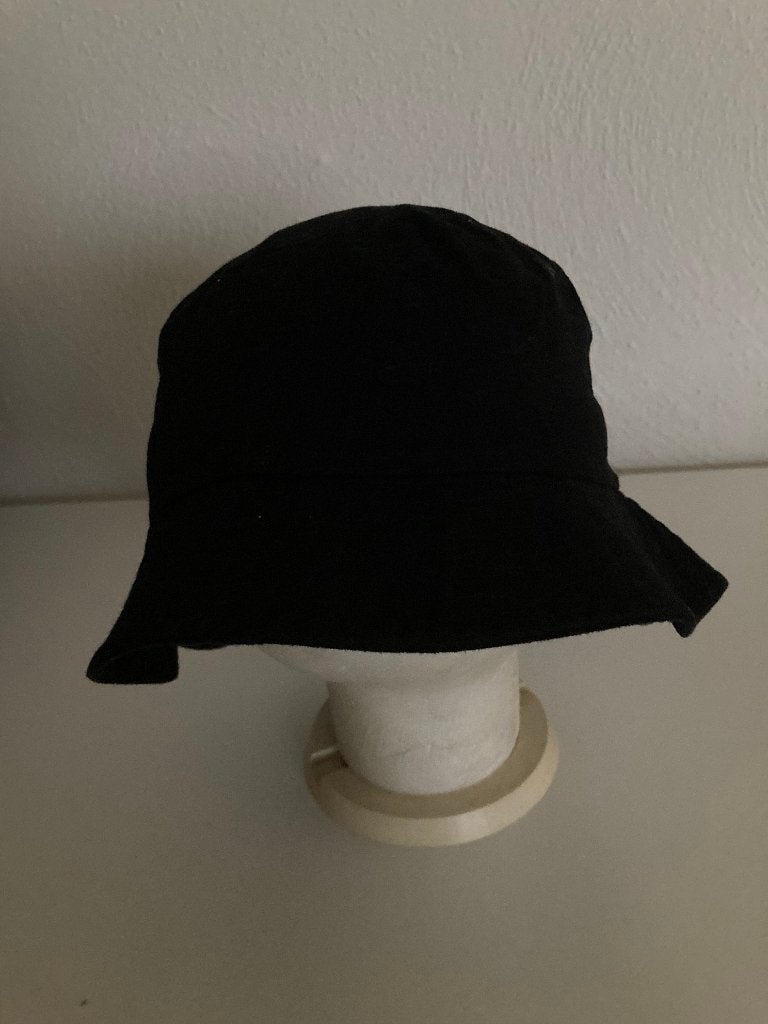 Zwarte regenhoed maat 58, Kleding | Dames, Hoeden en Petten, Ophalen of Verzenden, Zo goed als nieuw, One size fits all, Hoed