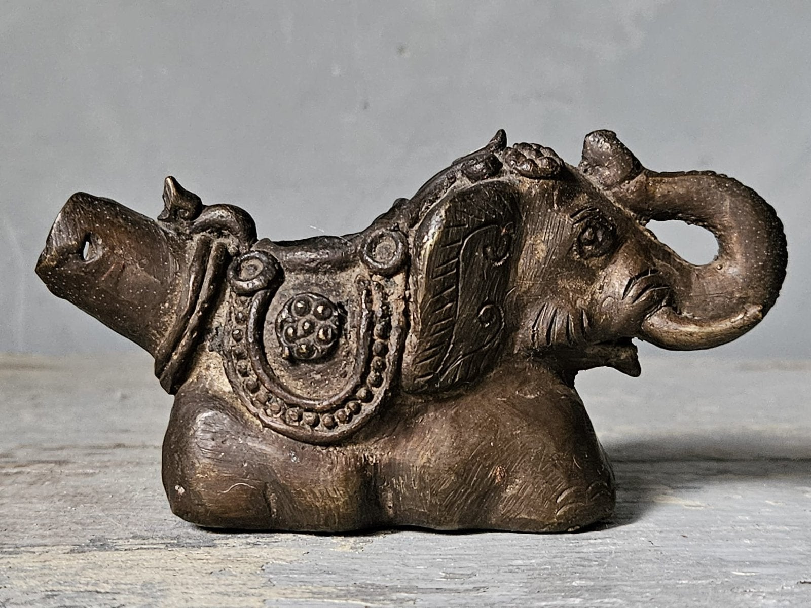 Antieke bronzen pijp, Antiek en Kunst, Antiek | Koper en Brons, Ophalen of Verzenden, Brons