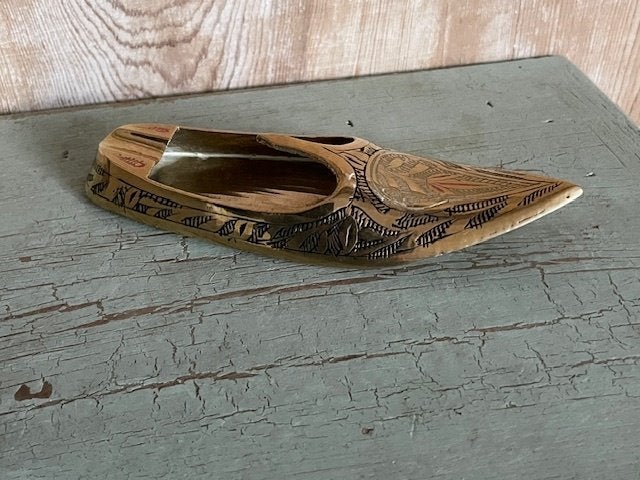 Vintage puntige Oosters muiltje / schoen. Asbak koper., Antiek en Kunst, Ophalen