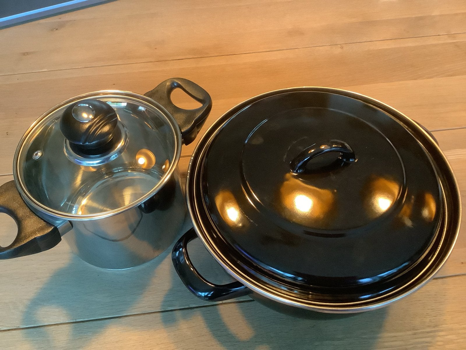 Pannenset: Bo-Camp kookpannetje en lichtgewicht braadpan, Caravans en Kamperen, Ophalen, Zo goed als nieuw