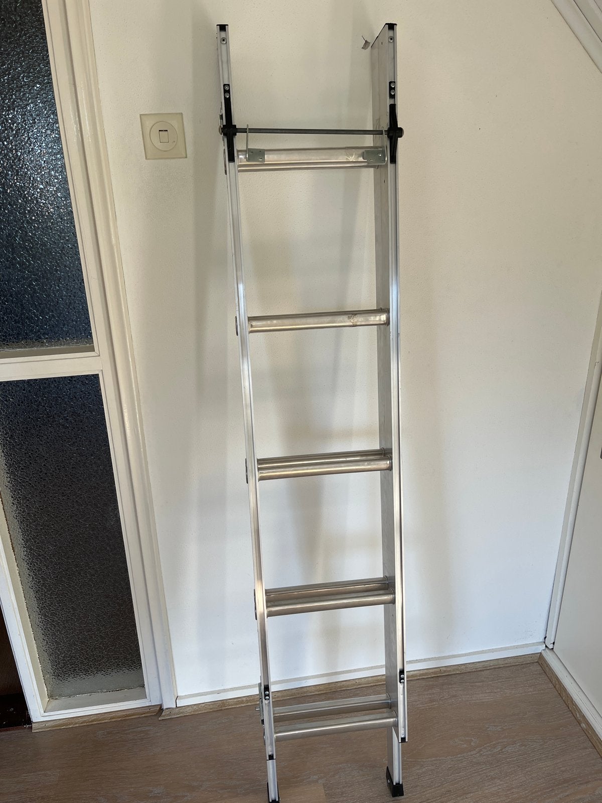 Uitschuifbare zolderladder - Loft ladder, Ophalen, Gebruikt, Ladder, Opvouwbaar of Inschuifbaar
