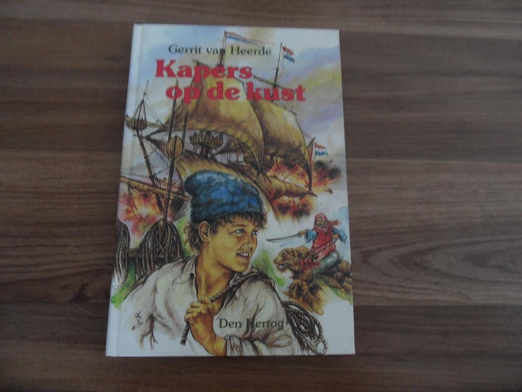 Kapers op de kust- Gerrit van Heerde, Boeken, Kinderboeken | Jeugd | 10 tot 12 jaar, Gelezen, Ophalen of Verzenden