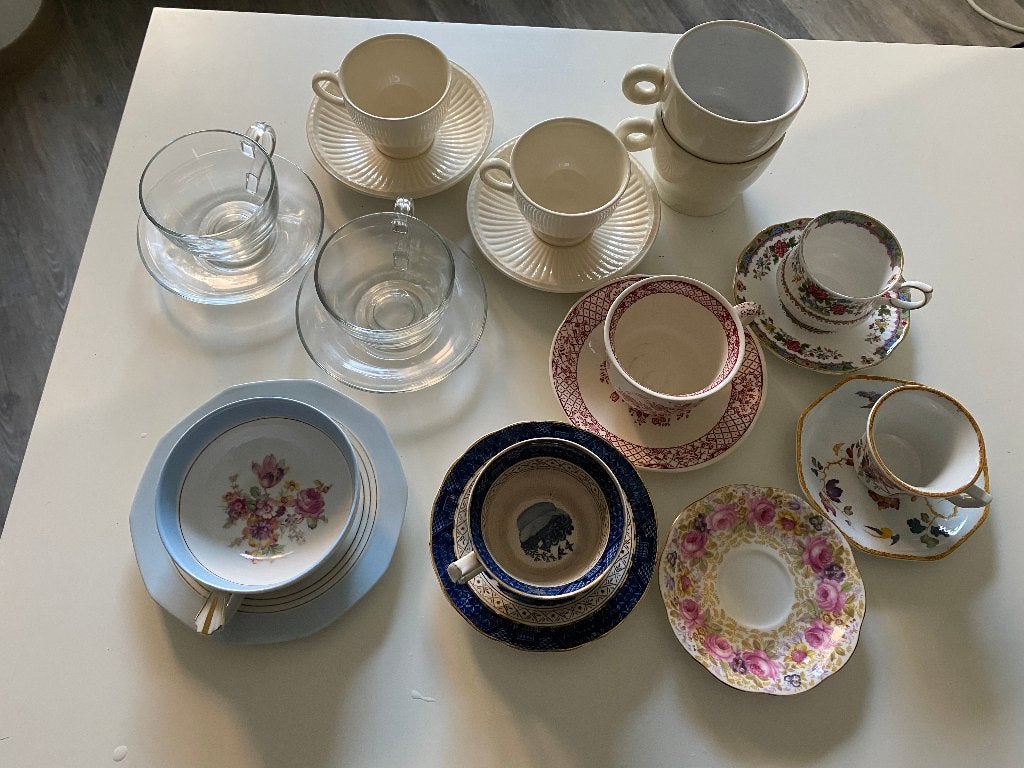Vintage cup, espresso cup, mug (Wedgwood,Mason etc), Huis en Inrichting, Keuken | Servies, Ophalen of Verzenden, Porselein, Kop(pen) en/of Schotel(s)