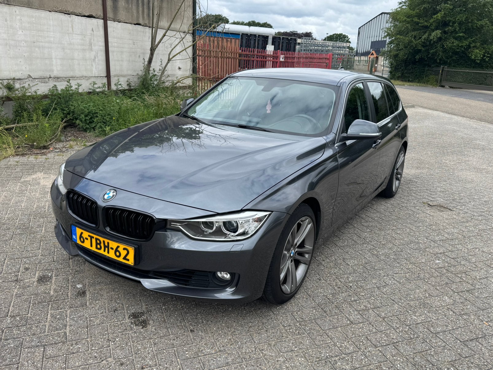 BMW 3-Serie 2.0 320I Touring AUT 2014 Grijs, 4 cilinders, Origineel Nederlands, Stationwagon, 3-Serie
