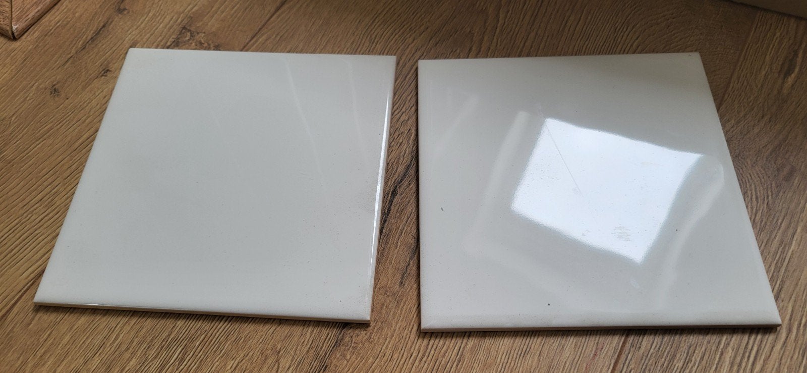 25 Witte Vierkante Tegeltjes - Nieuw in Doos, Ophalen, Nieuw, Minder dan 20 cm, Minder dan 20 cm