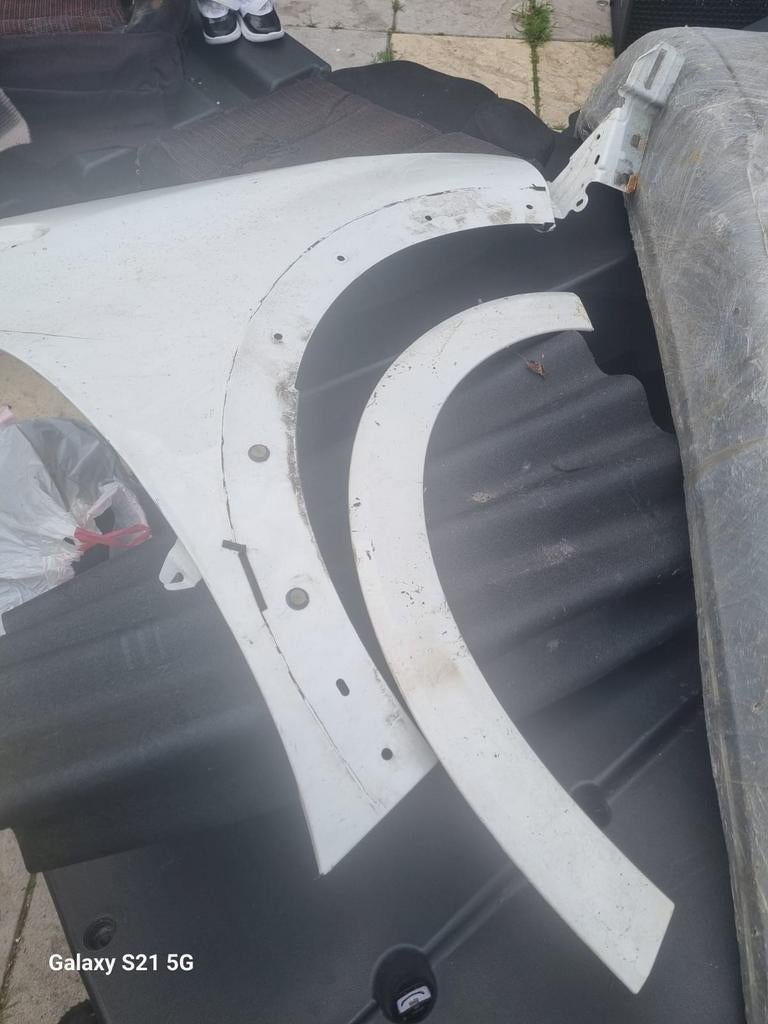 Peugeot 208 GTI Spatbord met Verbreder, Gebruikt, Voor, Ophalen of Verzenden, Spatbord