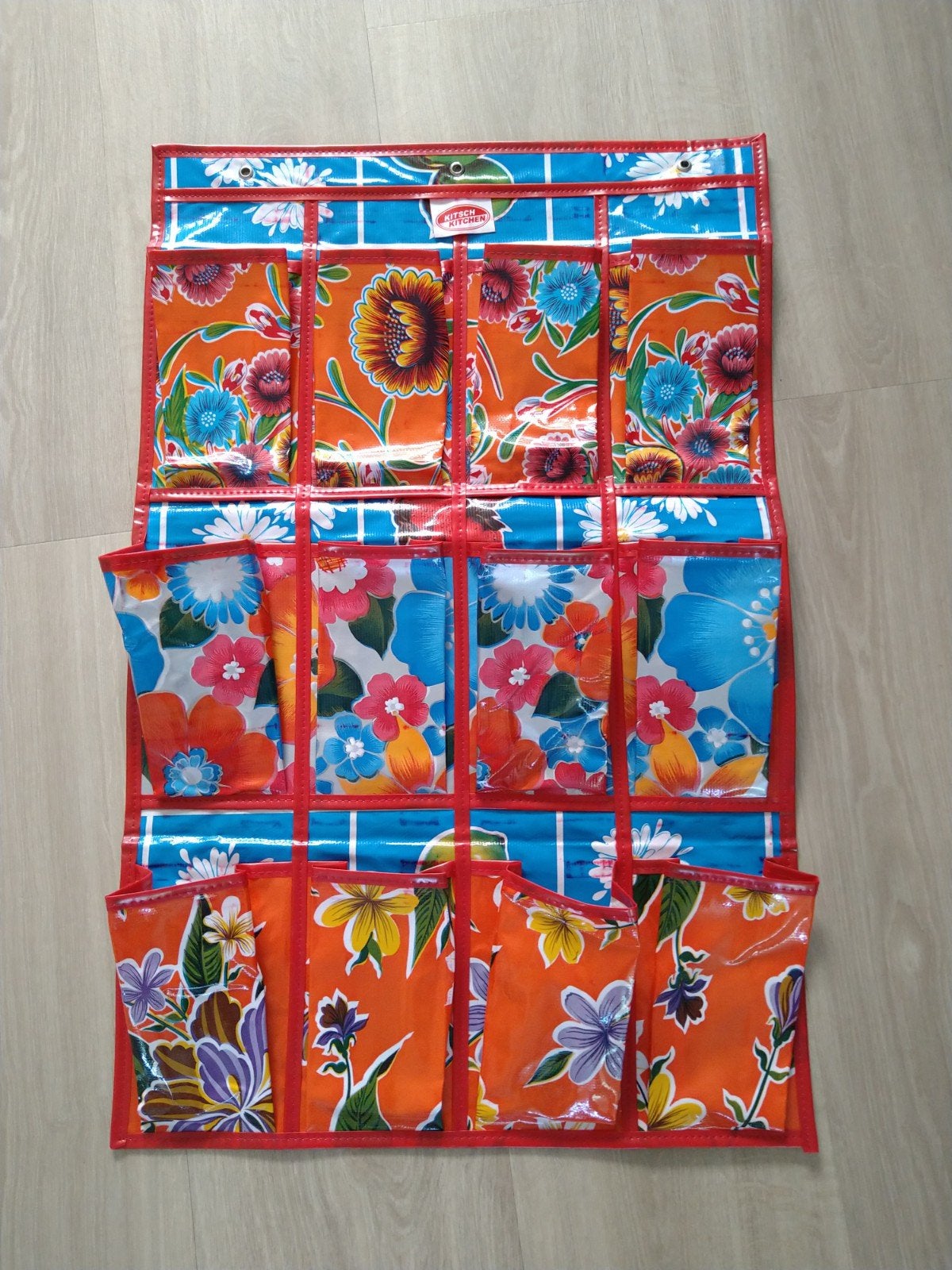 Kitsch Kitchen * organizer * 12 vakken * 68 x 50 cm, Gebruikt, Meerkleurig, Overige stijlen, Kunststof