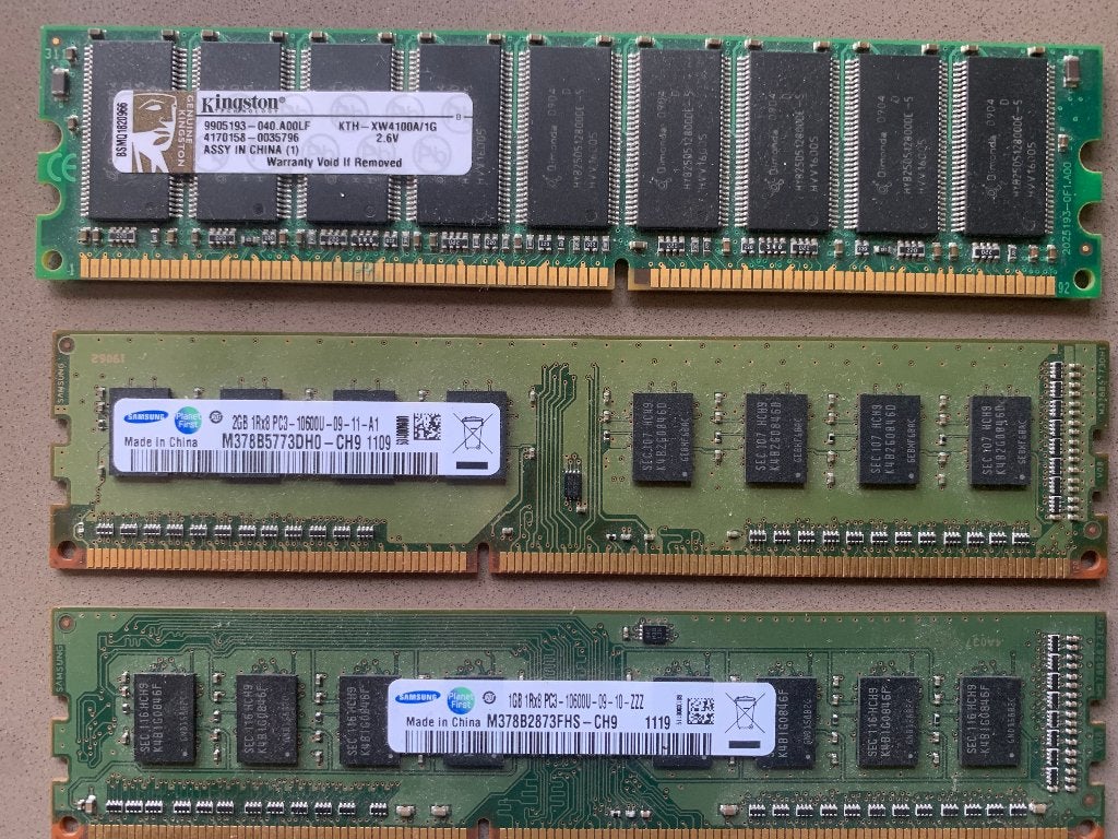 3x DDR geheugenbankje RAM-module, Gebruikt, DDR3, Ophalen of Verzenden, Desktop