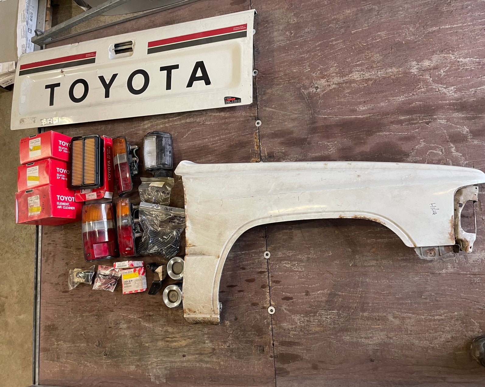 Toyota hilux onderdelen gebruikt en nieuw, Ophalen, Voor, Toyota, Spatbord