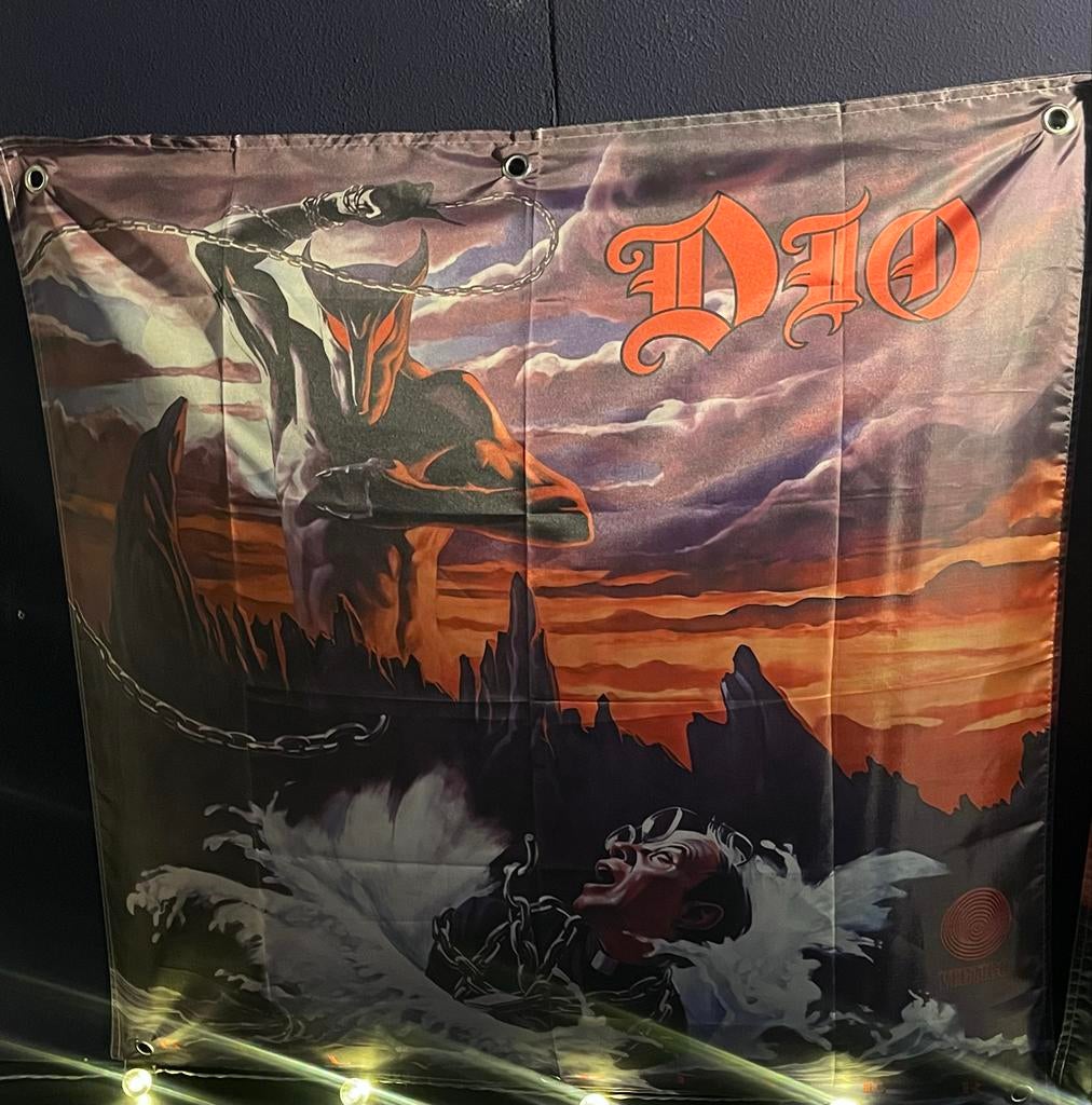 DIO Holy Diver Wandkleed / Banner, Overige merken, 50 Hz, Ophalen of Verzenden, Zo goed als nieuw