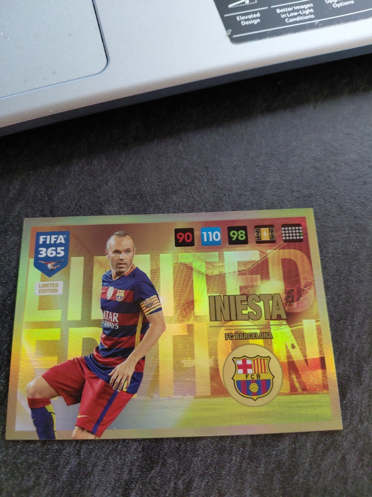 FIFA 365 Limited Edition Andres Iniesta, Verzamelen, Sportartikelen en Voetbal, Ophalen of Verzenden, Nieuw, Buitenlandse clubs
