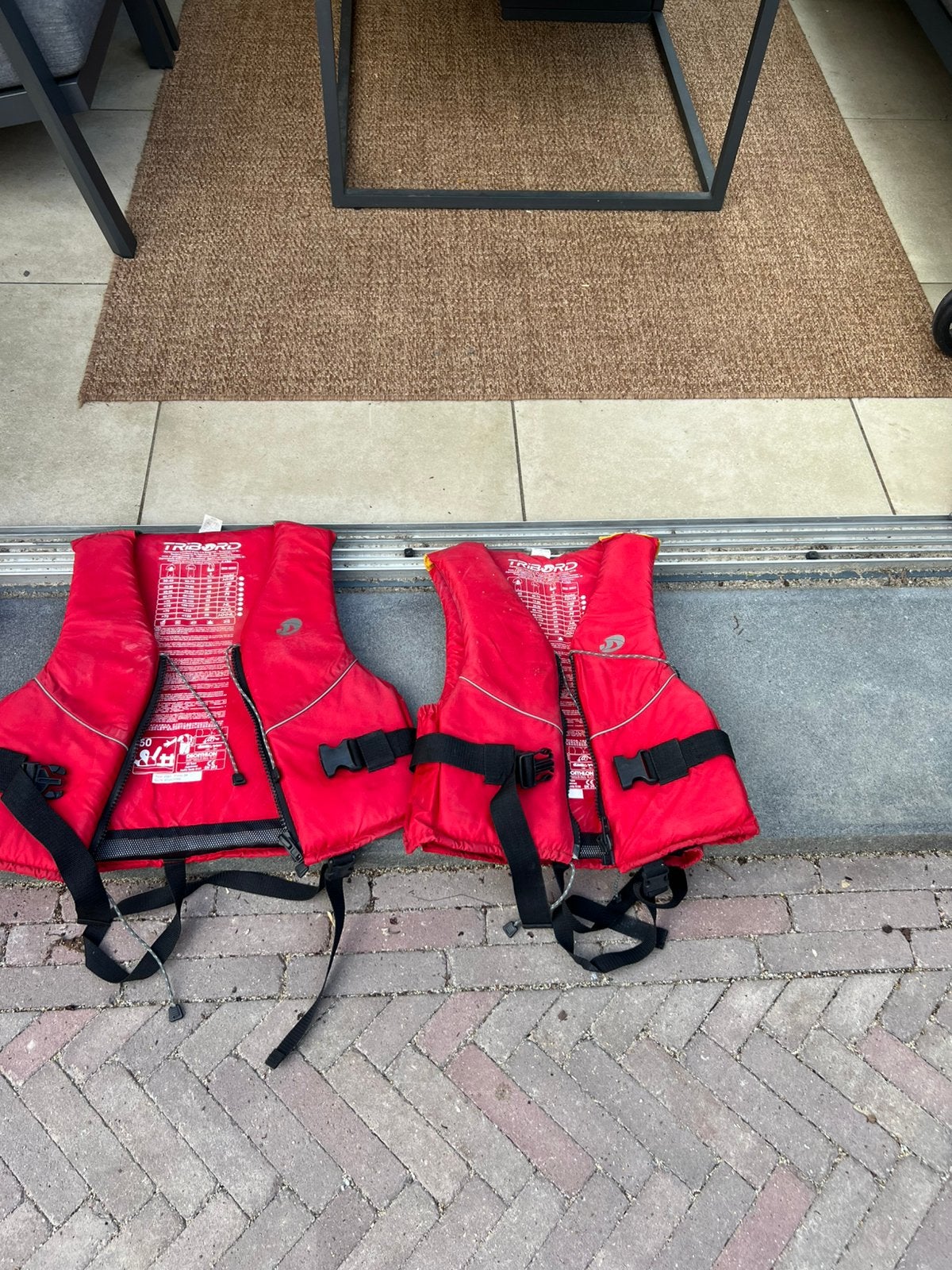 Reddingsvest M en S Decathlon, Watersport en Boten, Ophalen, Gebruikt, Dame of Heer, Reddingsvest of Zwemvest