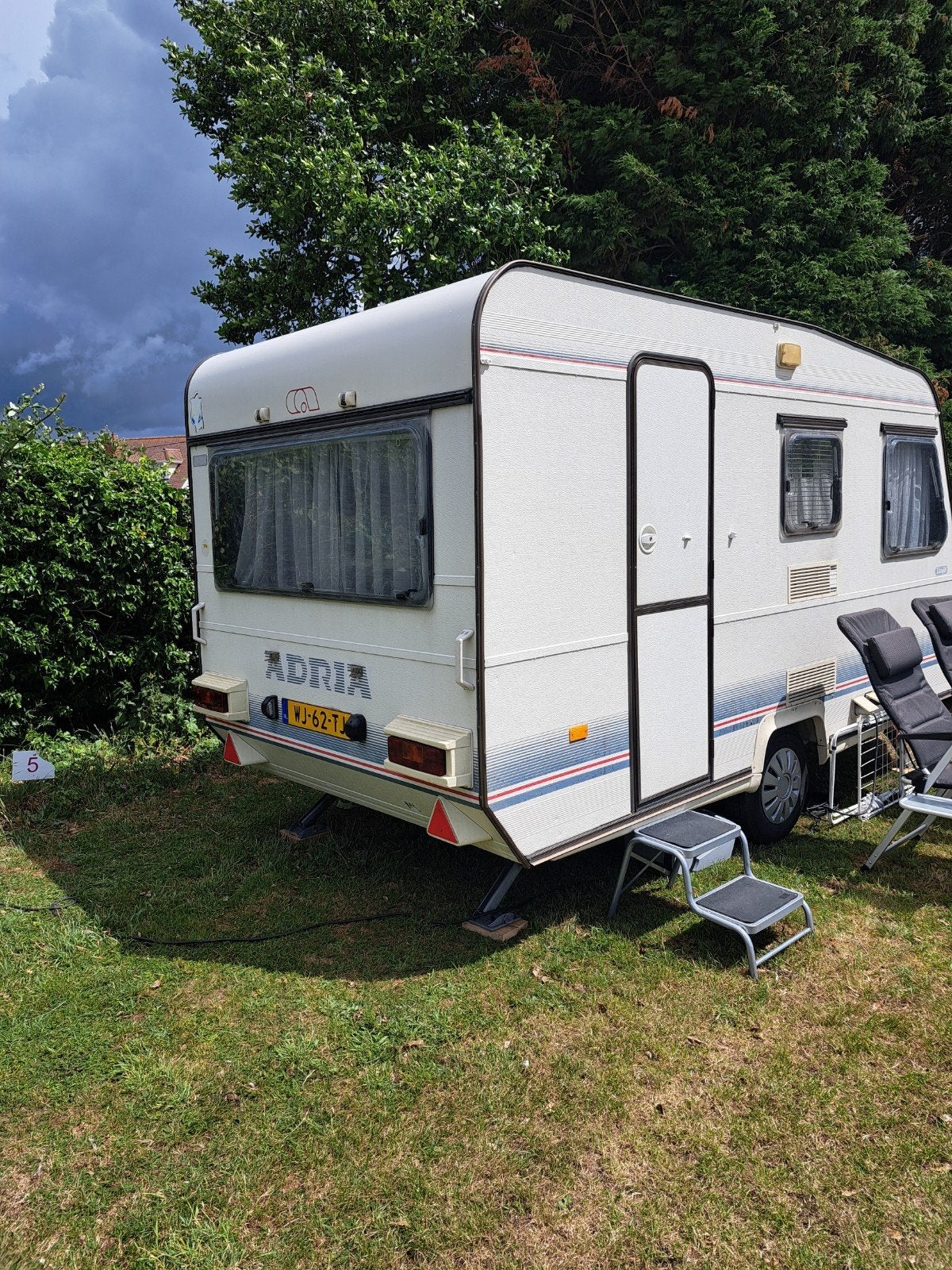 Adria Caravan met Voortent en Accessoires, Treinzit, Particulier, Adria, Tot en met 4