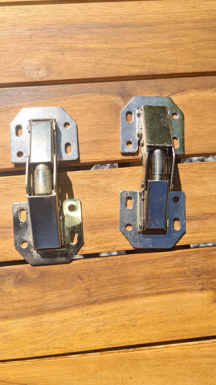 opschroefschanier, Ophalen of Verzenden, Nieuw, IJzer, Scharnier