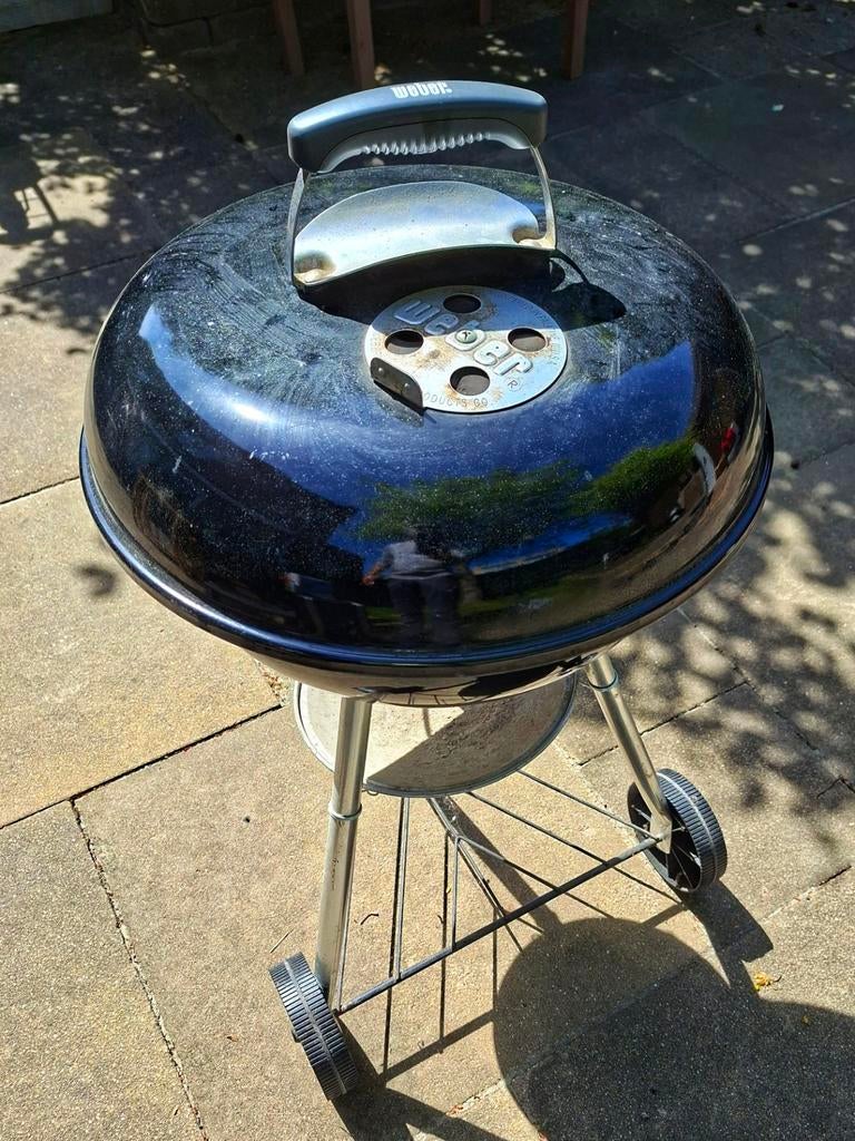 Weber Compact Kettle Houtskoolbarbecue 47 cm, Tuin en Terras, Houtskoolbarbecues, Ophalen, Gebruikt, Weber, Met accessoires