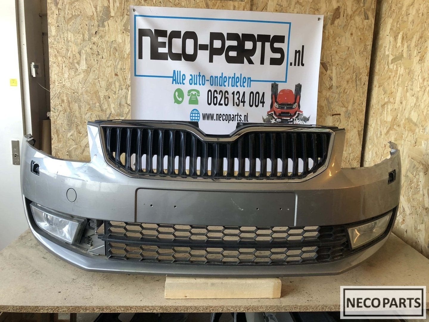 Skoda Octavia 5E 5E0 bumper voorbumper grill 2013-2018, Auto-onderdelen, -, Voor, -, Bumper