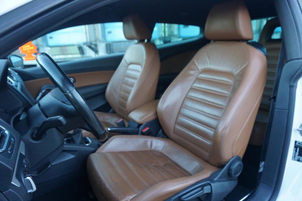 Volkswagen Scirocco 1.4 TSI, Auto's, Voorwielaandrijving, Euro 5, 15 km/l, Gebruikt