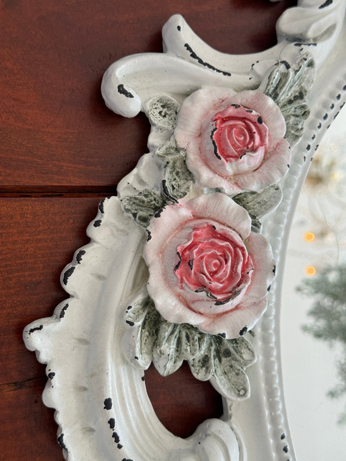 Prachtige vintage spiegel met rozen decoratie, Minder dan 50 cm, Ophalen of Verzenden, Zo goed als nieuw, Minder dan 100 cm