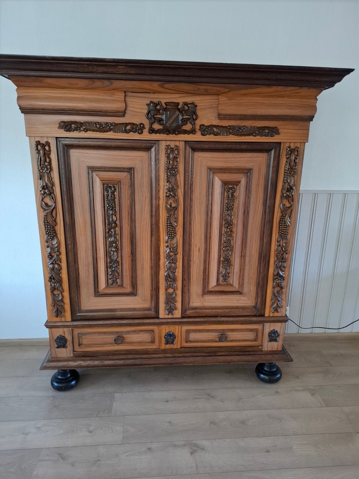 Te koop: Mooie eikenhouten rankenkast, Ophalen, 25 tot 50 cm, 50 tot 100 cm, 150 tot 200 cm