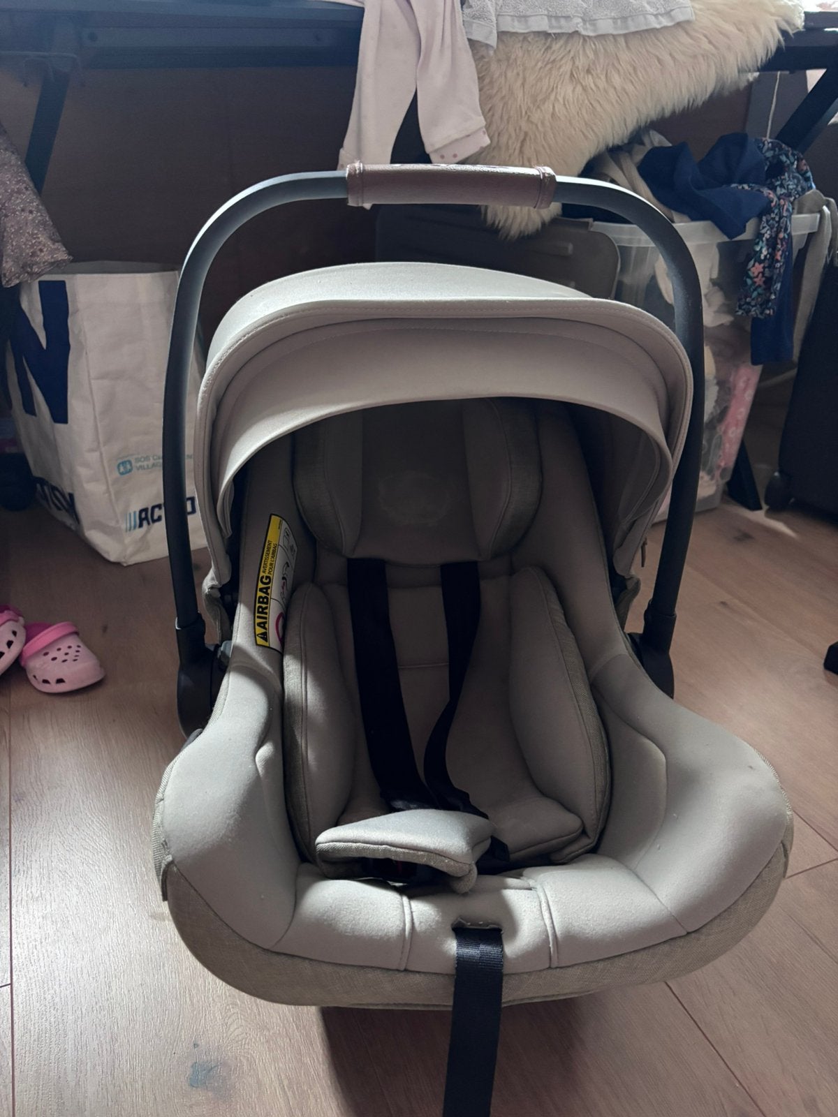 Nuna maxicosi incl babyset, Autogordel of Isofix, Gebruikt, 0 t/m 13 kg, Ophalen