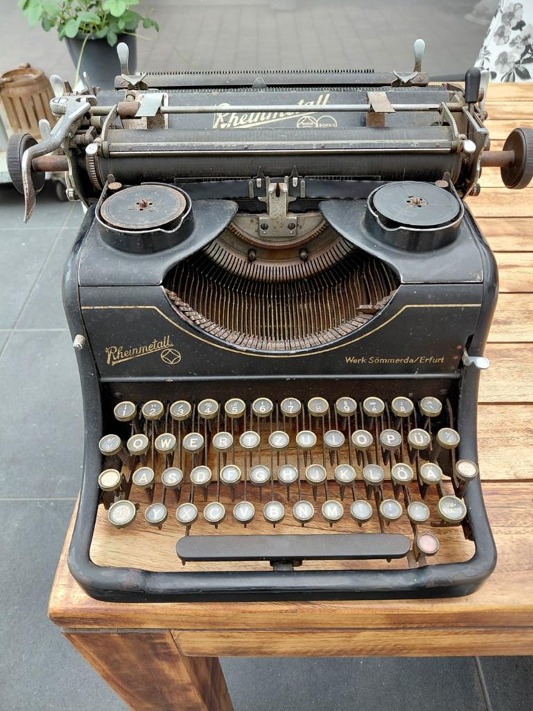 Mooie oude typmachine voor decoratie of verzameling., Diversen, Typemachines, Ophalen