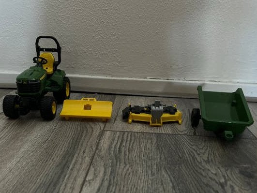 Bruder John Deere zitmaaier met aanhanger, Ophalen, Zo goed als nieuw