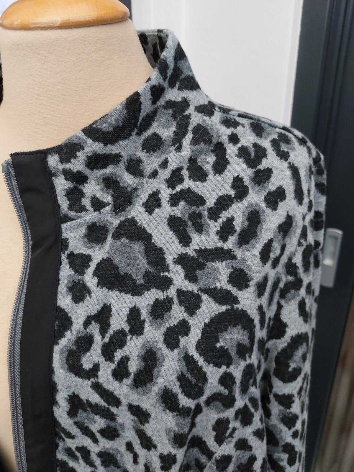 M. Collection Tijgerprint Vest Maat 48 - Nieuw & Ongedragen, Ophalen of Verzenden