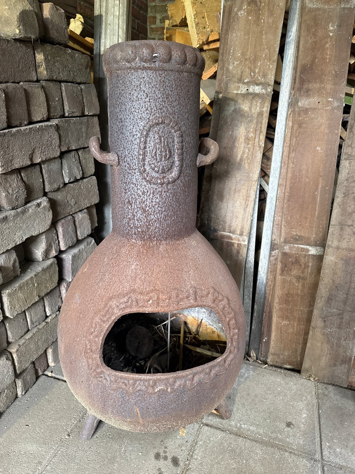 Rustieke gietijzeren vuurkorf voor buiten, Tuin en Terras, Vuurkorven, Ophalen, Gebruikt, Vuurkorf