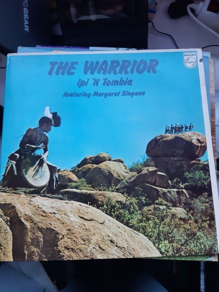 The Warrior Ipi 'N Tombia featuring Margaret Singana-Z213-43, LP, Originele persing, Ophalen of Verzenden, Zo goed als nieuw