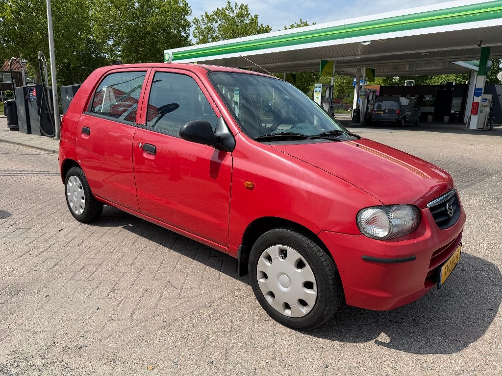 Hoi ik ben Alto! Zuinig 1:20, APK, 145dkm NAP, Rijklaar!, Voorwielaandrijving, Stof, 750 kg, 4 cilinders