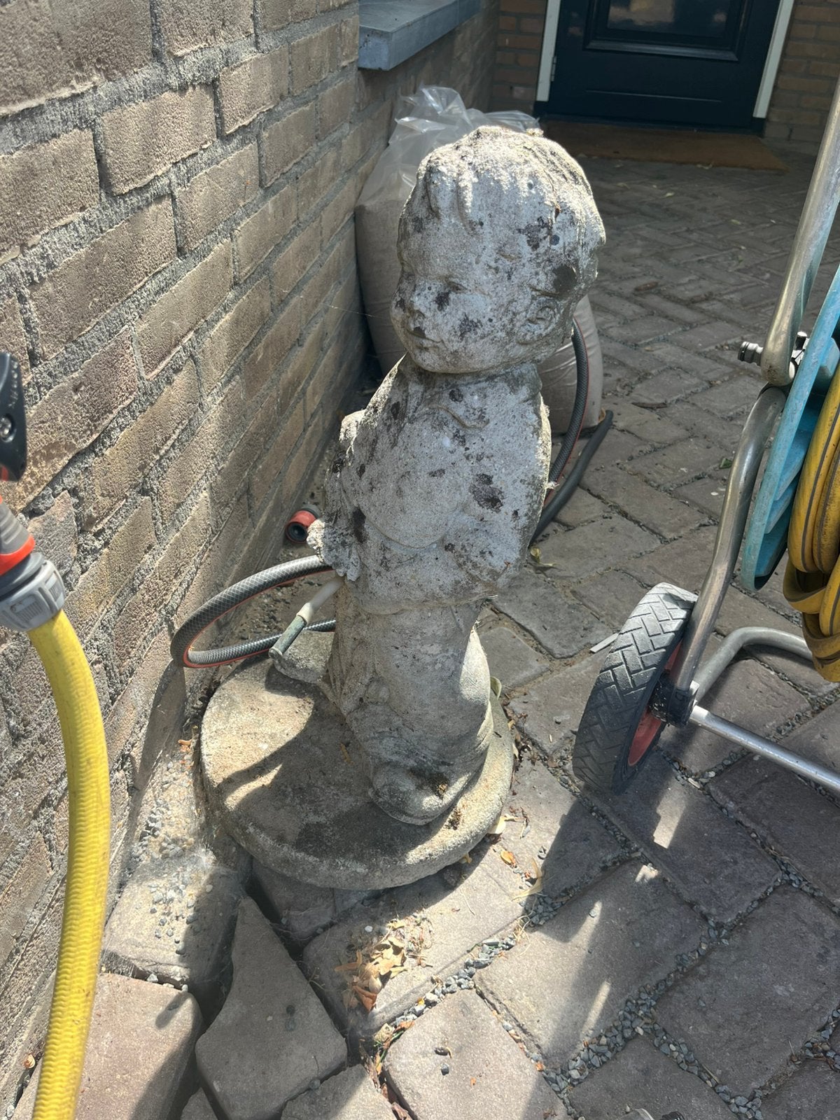 Manneke pis tuinbeeld fontein, Ophalen, Gebruikt, Beton, Fontein