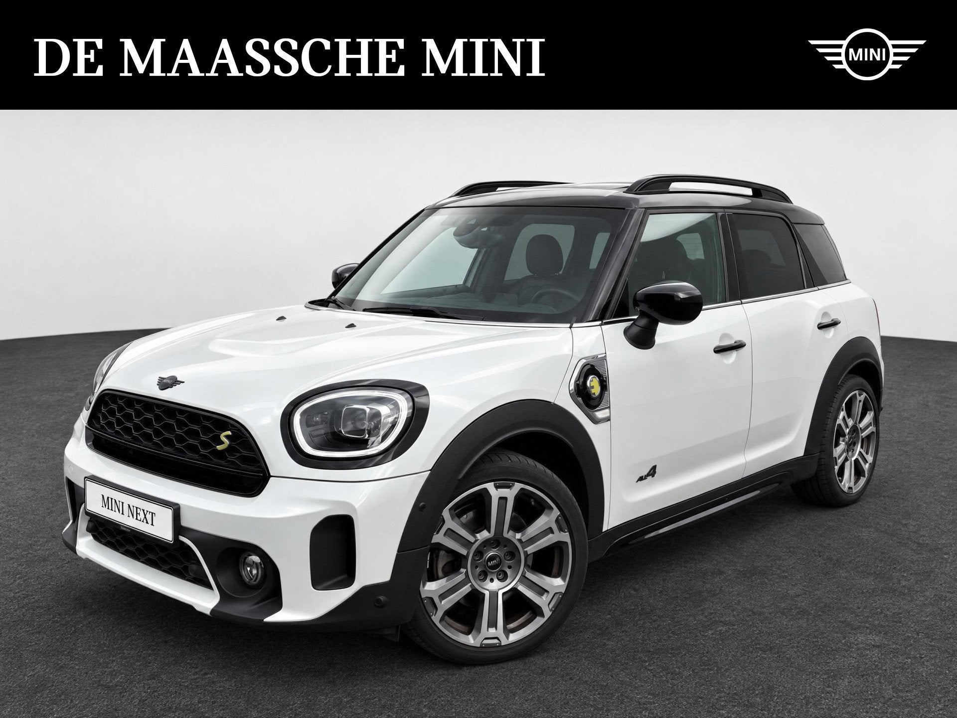 MINI Countryman Cooper S E ALL4 Automaat / Panoramadak / Com