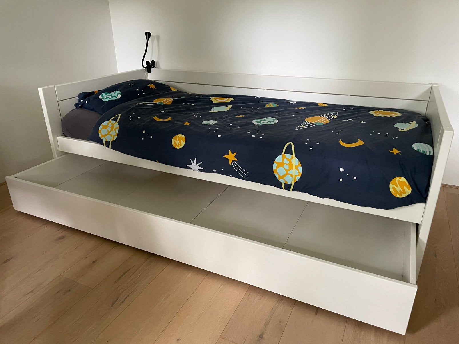Te koop: Lifetime bedlade groot wit incl zijpanelen basisbed, Ophalen, Zo goed als nieuw, 180 cm of meer, 85 tot 100 cm