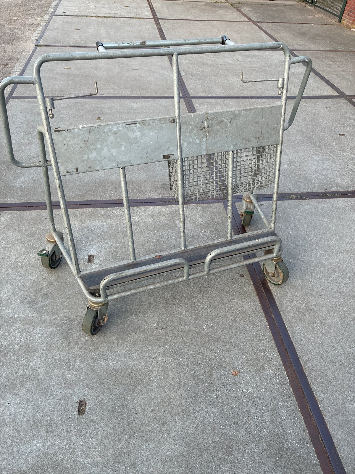 Stevige transportkar / magazijnwagen, Ophalen, Gebruikt