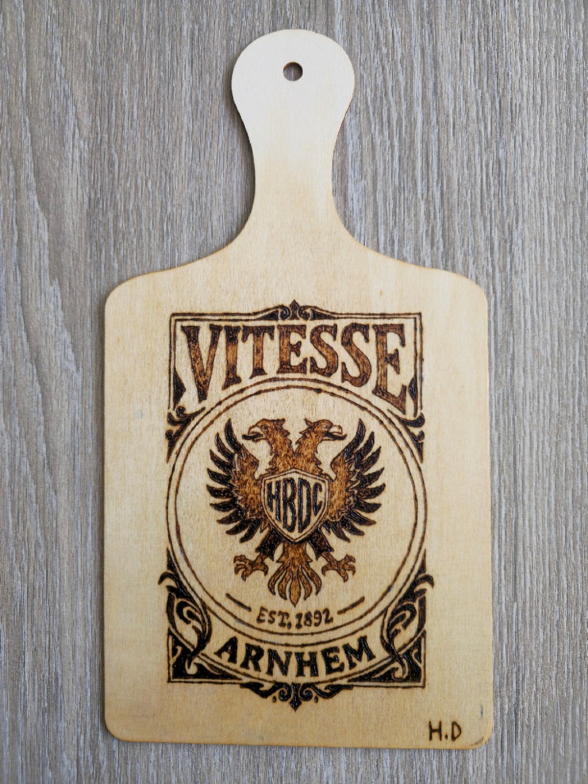 Unieke Vitesse Arnhem Houten Plank - Handgemaakt Pyrografie, Ophalen, Hout, Zo goed als nieuw, Knutselwerk
