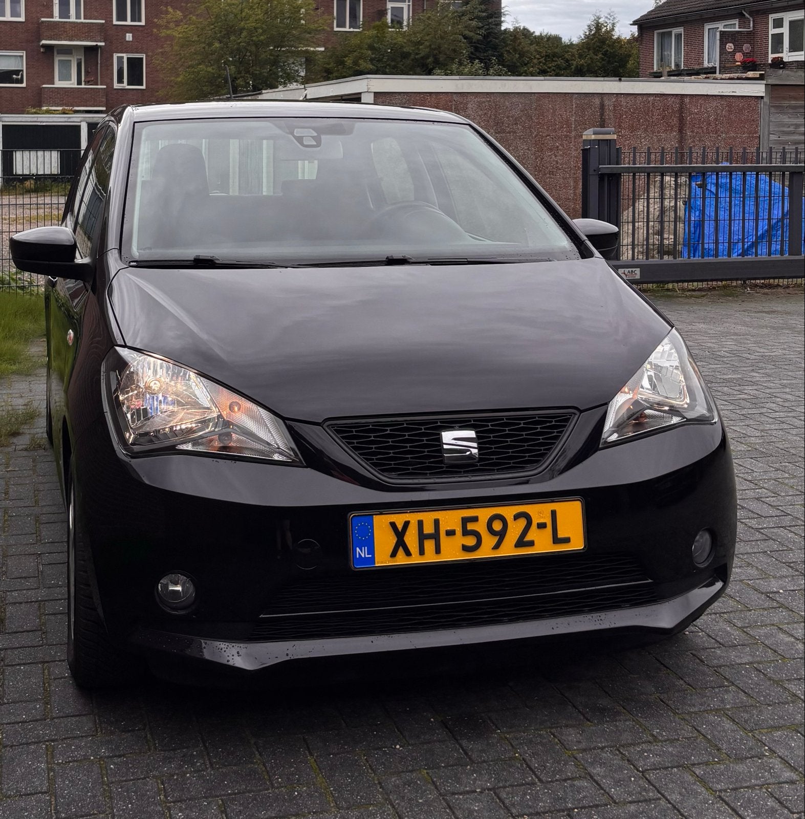 Seat Mii 1.0 MPI 60pk Ecomotive 5D 2019 Zwart, Voorwielaandrijving, Stof, 4 stoelen, Mii